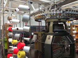 01-knitting-machine.jpg